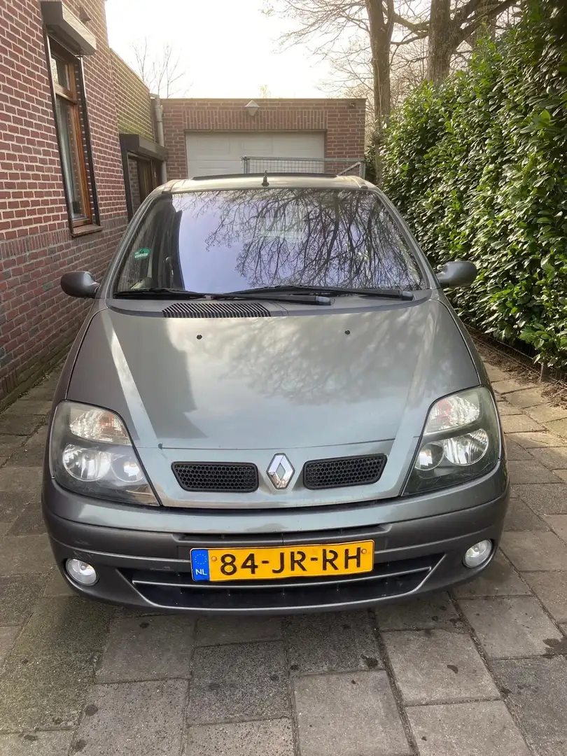 Renault Megane 2.0-16V Expression Blauw - 1