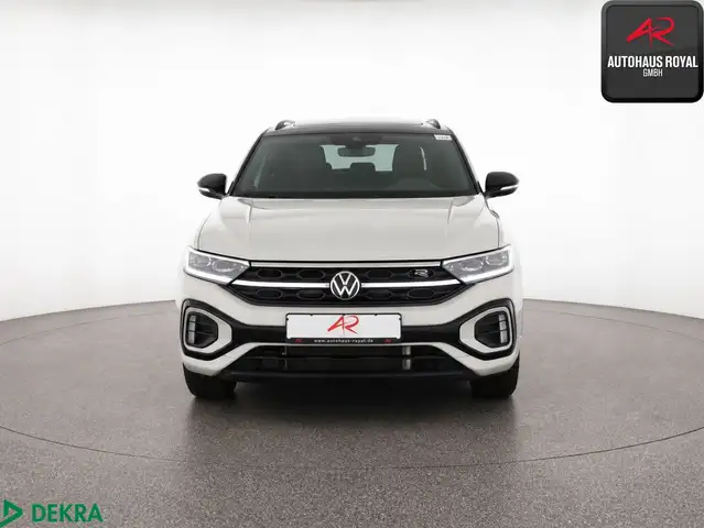 Volkswagen T-Roc view 8