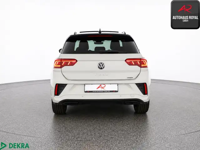 Volkswagen T-Roc view 4