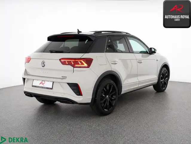 Volkswagen T-Roc view 5