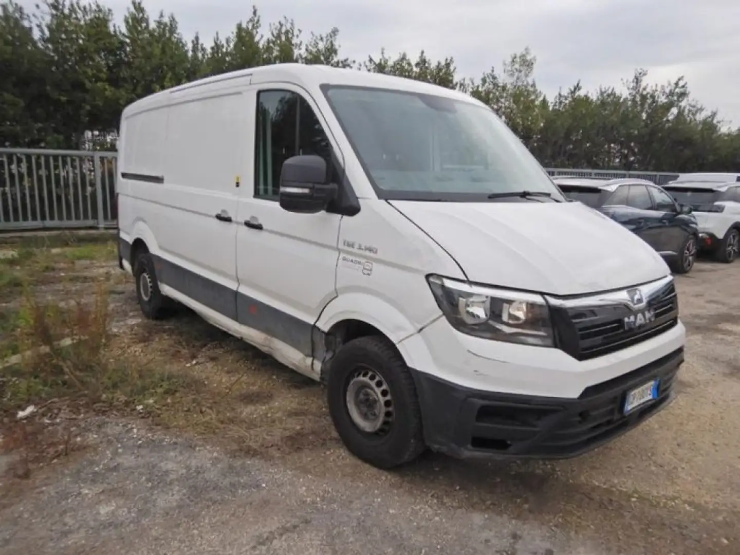 Volkswagen Crafter MAN TGE 30 2.0 TDI 140CV L1H1 Blanc - 2