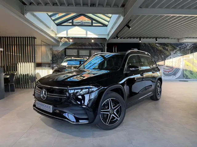 Mercedes-Benz EQB 250 AMG -camera -dodehoek -cruise control -carplay