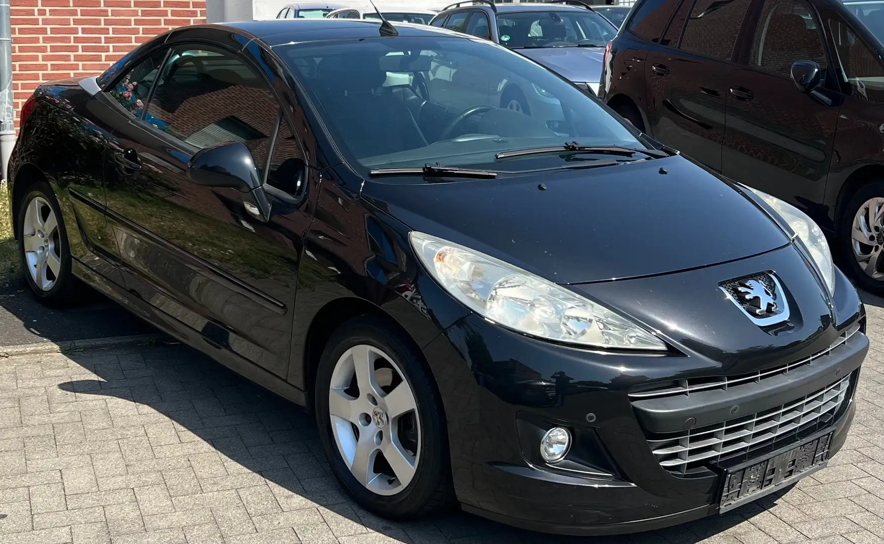 Peugeot 207 CC Premium *KLIMA-ALLWETTER-TÜV 07/2027* Noir - 2
