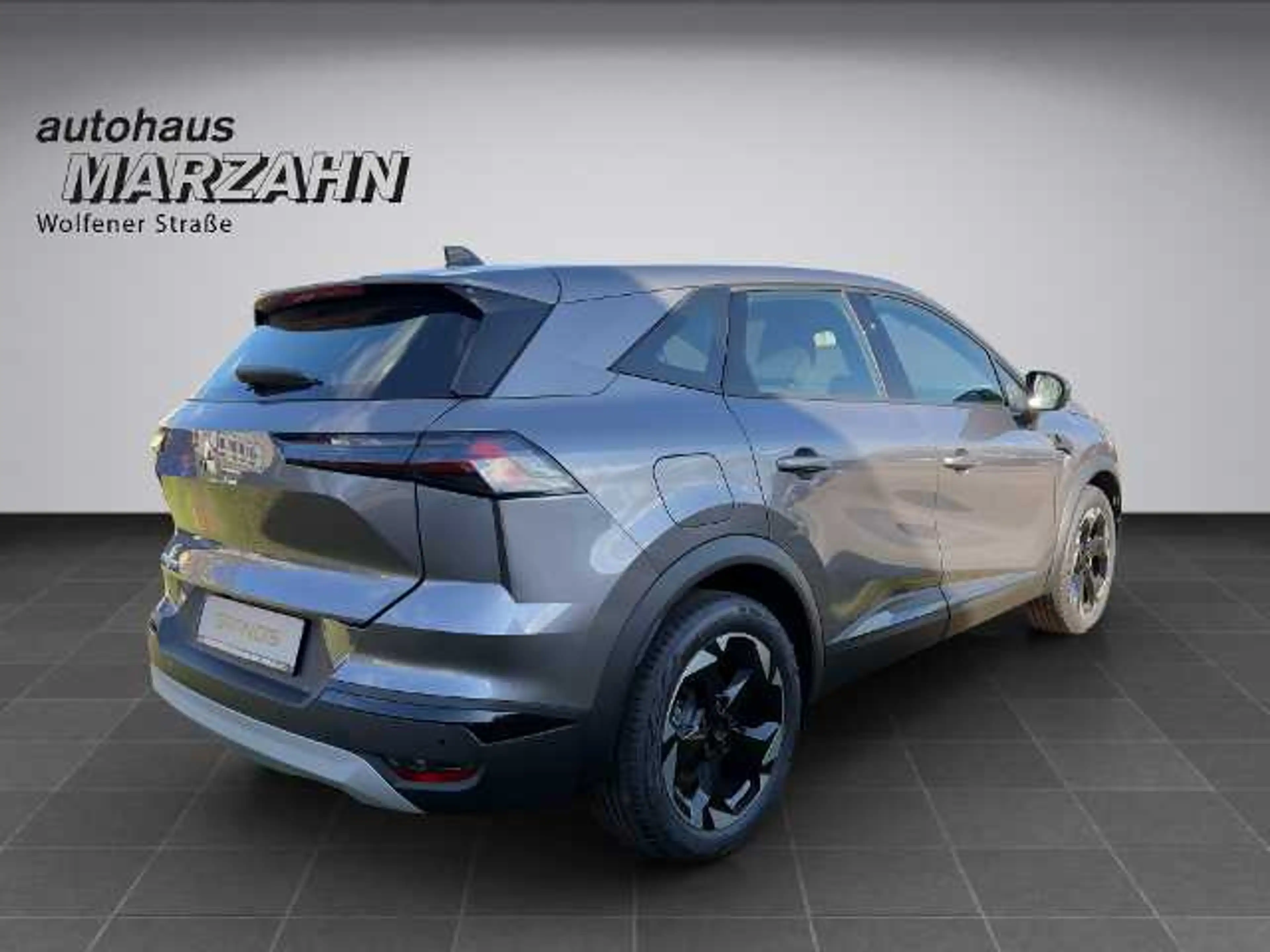 Mitsubishi Grandis Diamant PLUS 1.3 T-Benziner 7-DCT — photo 3