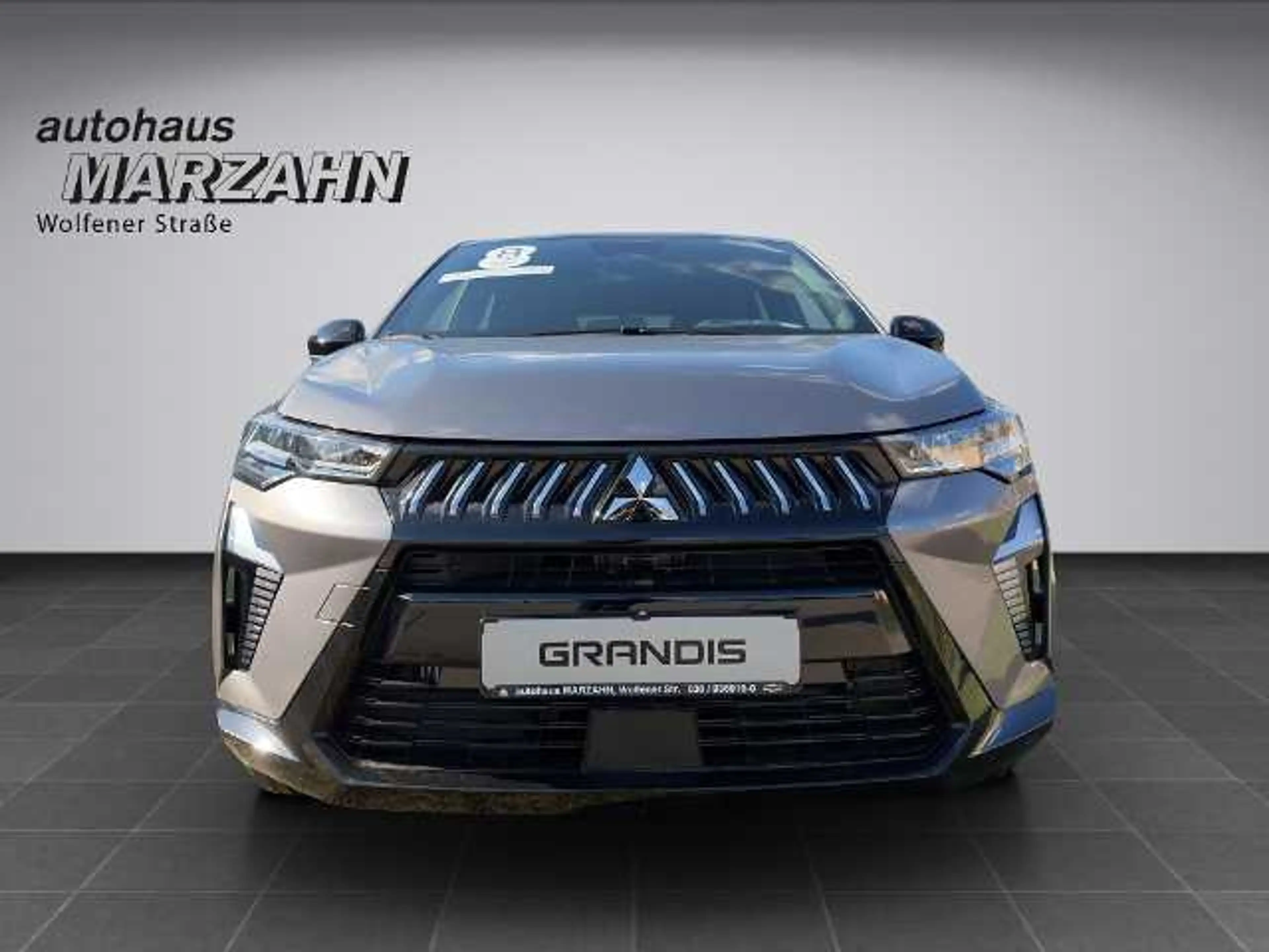 Mitsubishi Grandis Diamant PLUS 1.3 T-Benziner 7-DCT — photo 2