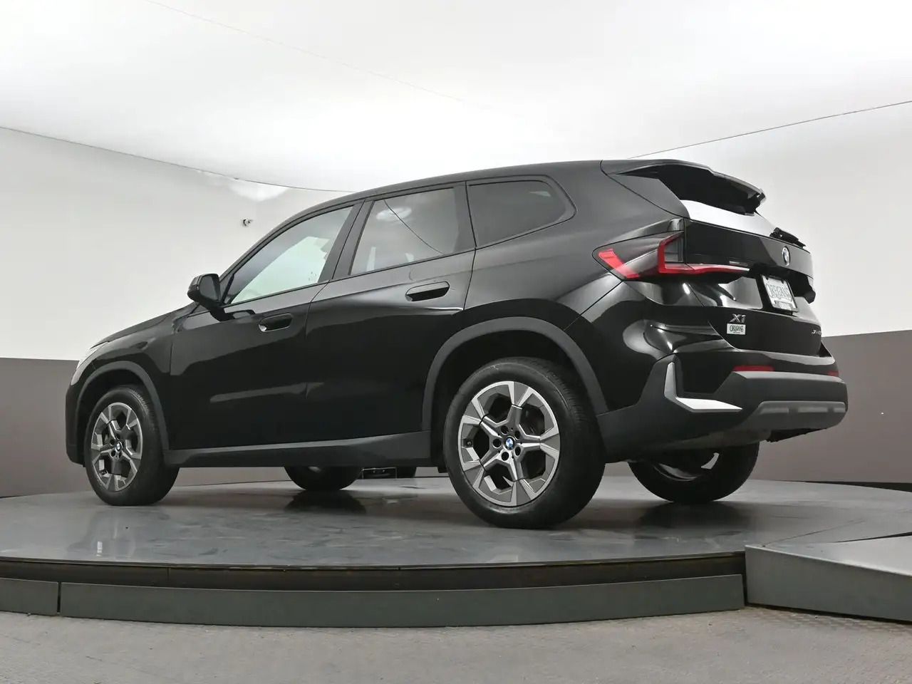 BMW X1 снимка BMW X1