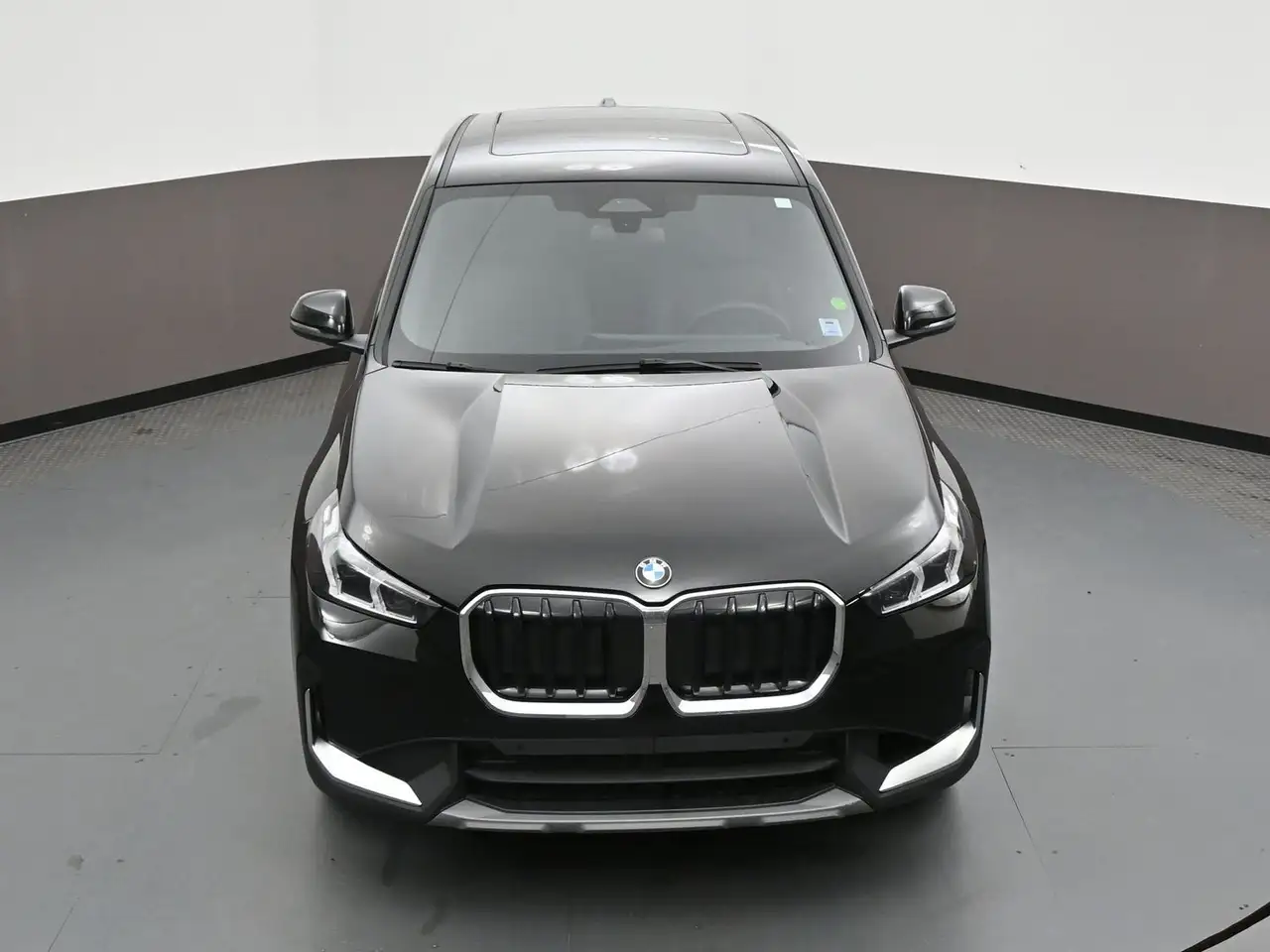 BMW X1 снимка BMW X1