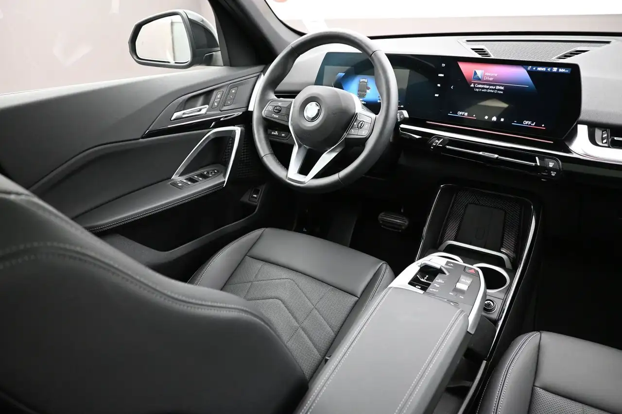 BMW X1 снимка BMW X1