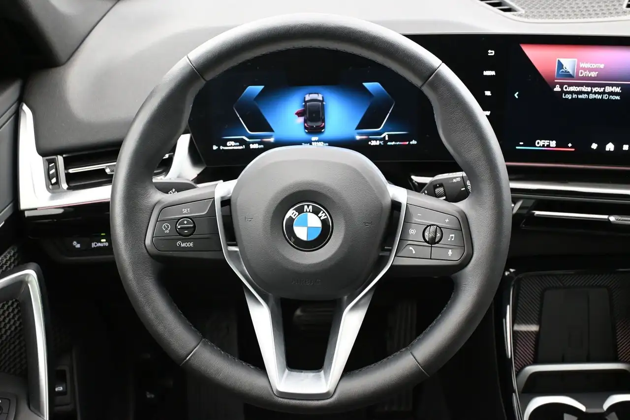 BMW X1 снимка BMW X1