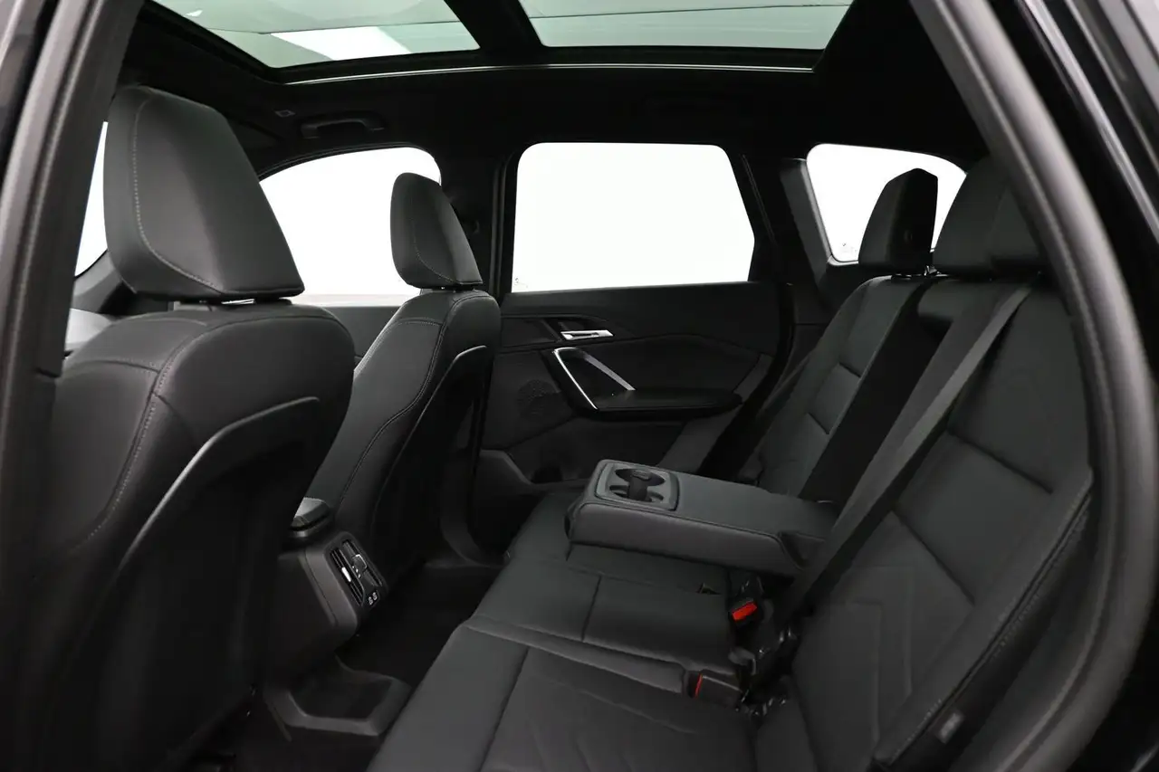 BMW X1 снимка BMW X1
