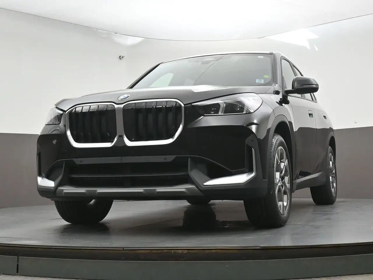 BMW X1 снимка BMW X1