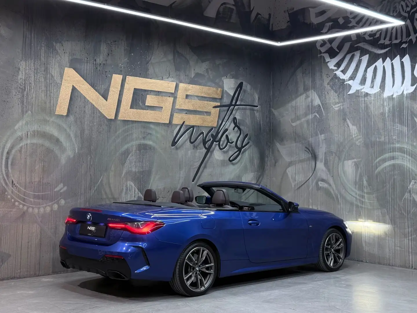 BMW 440 M440i xDrive Cabrio CAREPAKET GARANTIE HUD MEMORY Blau - 2