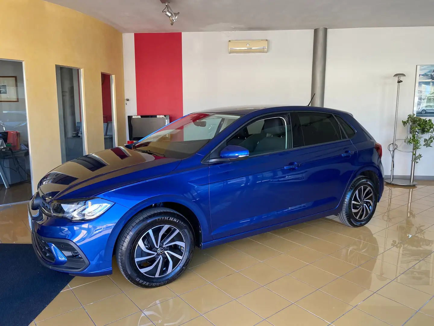 Volkswagen Polo Polo VI 2022 1.0 evo Edition Plus 80cv Blu/Azzurro - 2