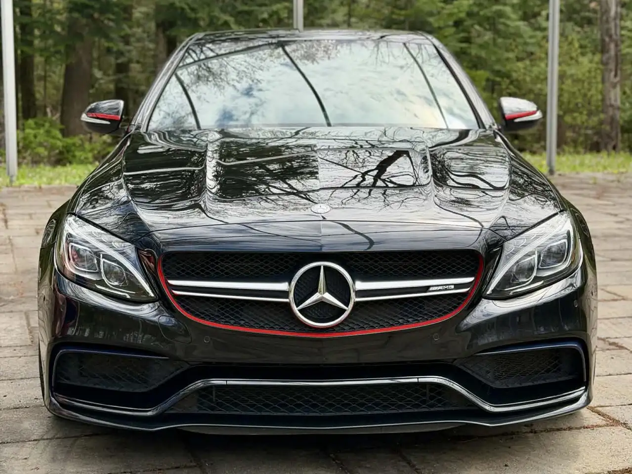 Mercedes-Benz C-Class снимка Mercedes-Benz C-Class