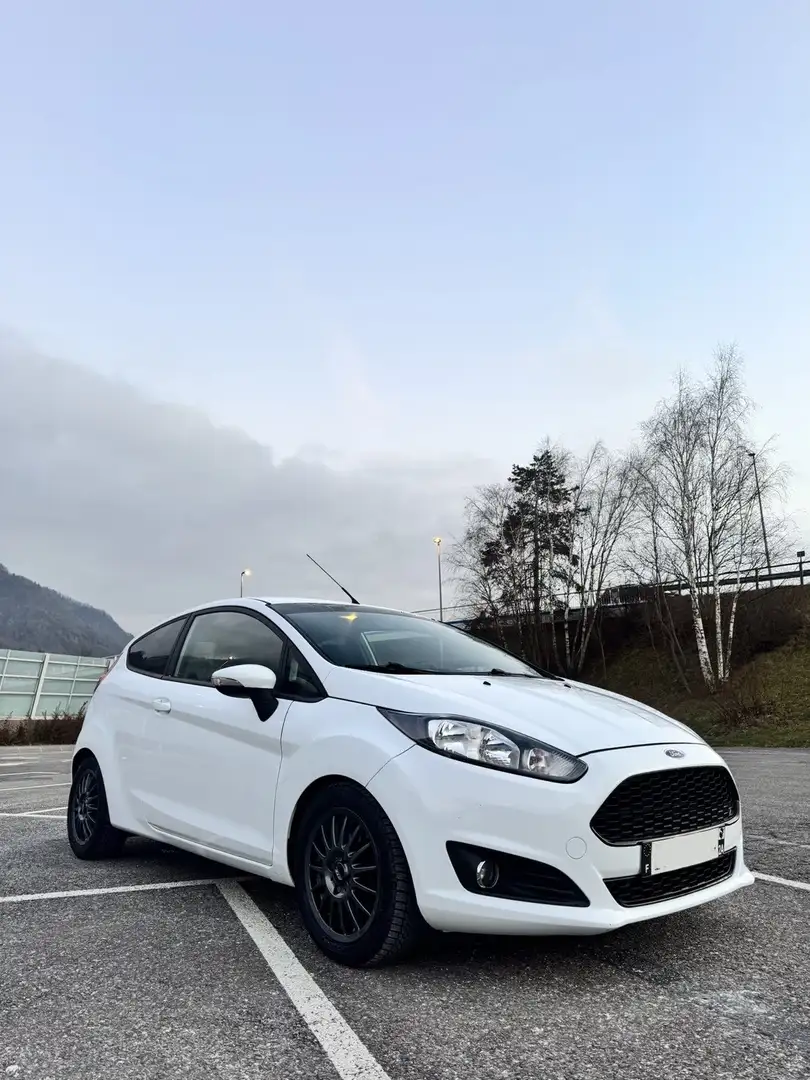 Ford Fiesta 1.25 60 Ambiente - 2