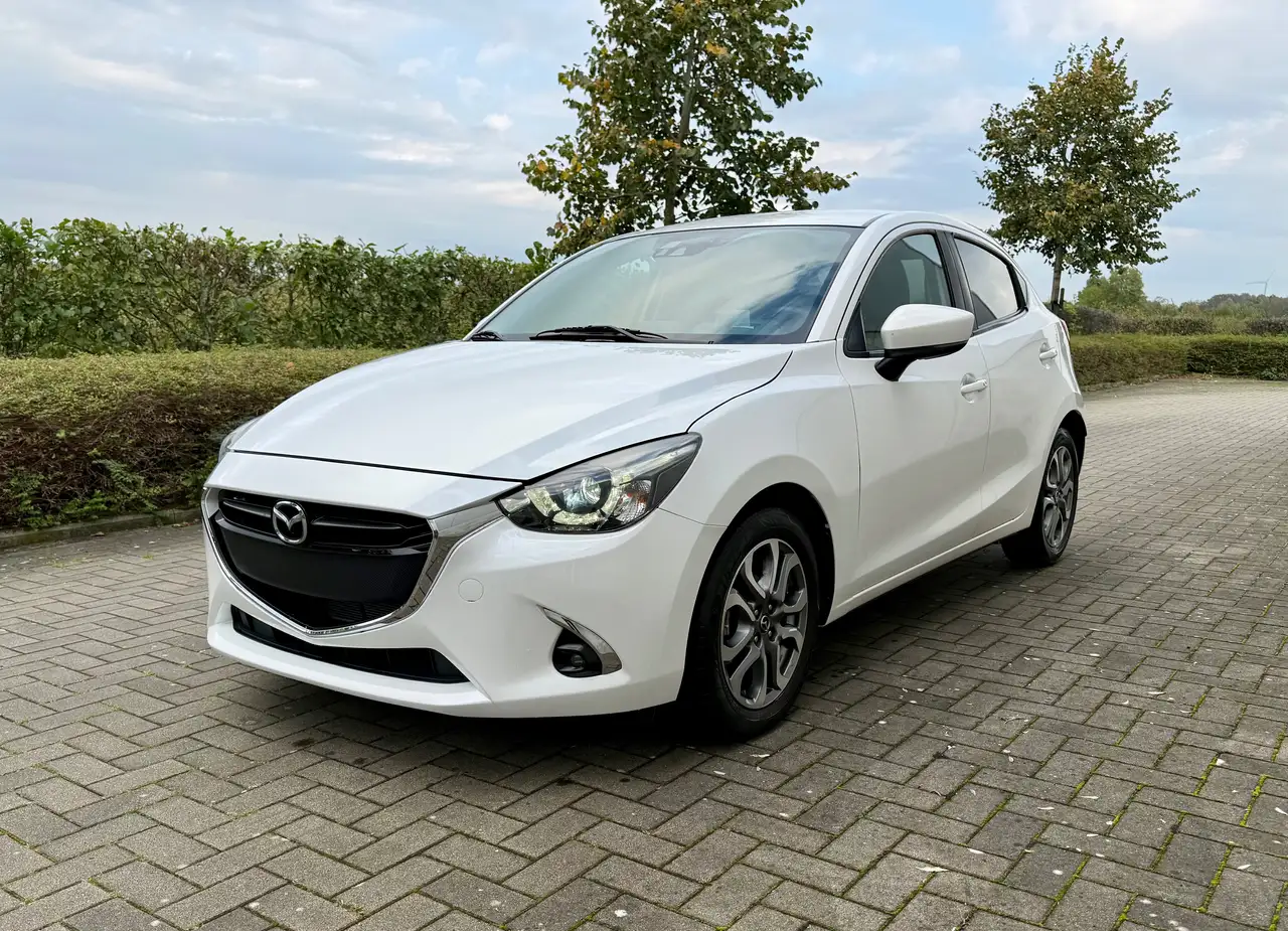 Mazda 2