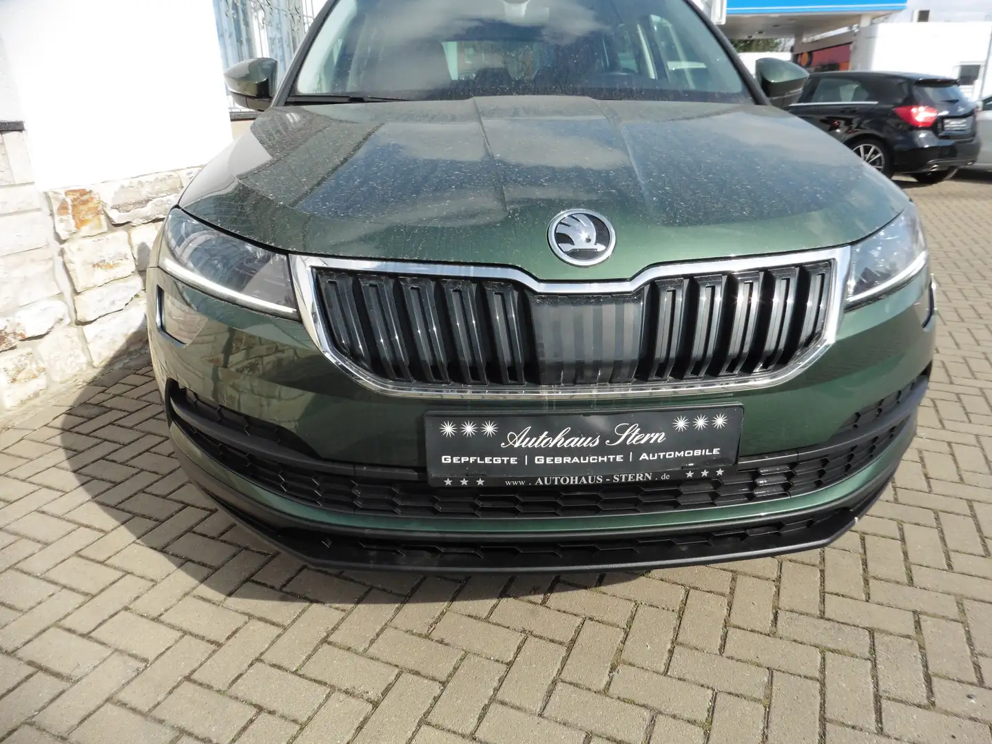 Skoda Karoq 1,0 Ambition*LED*NAVI*PDC*WR*Tempomat... Grün - 2