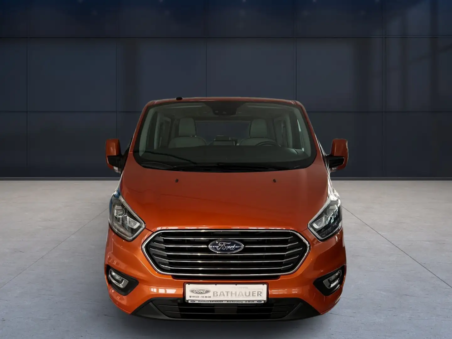 Ford Tourneo Custom 2.0 TDCi 310 L1 Titanium -TE Orange - 2