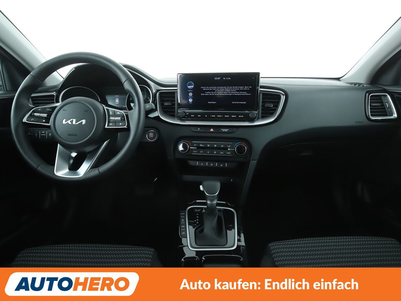 Kia Ceed / cee'd 1.5 TGDI Spirit Aut*NAVI*LED*ACC*CAM*PDC*SHZ* — photo 12