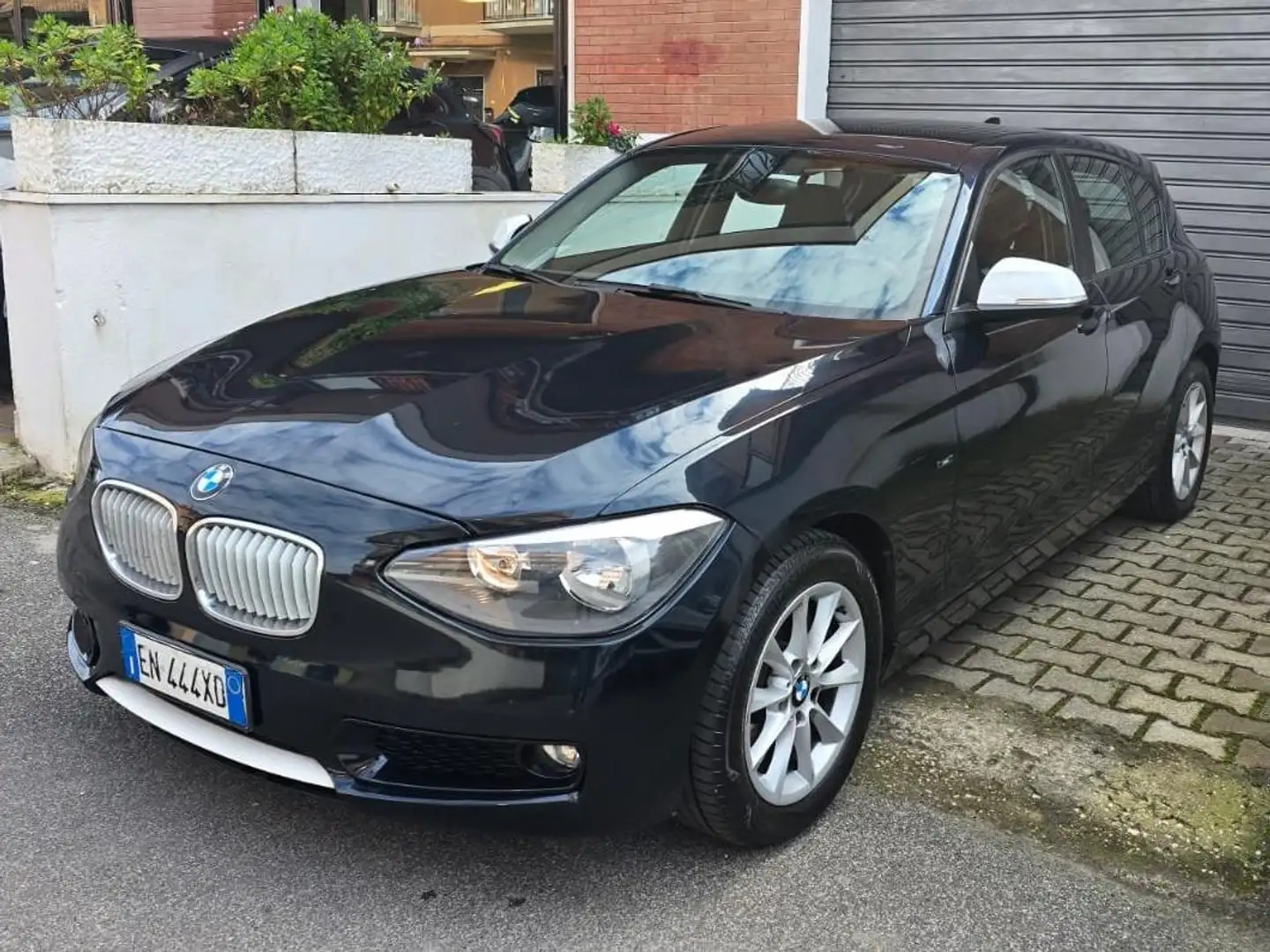 BMW 118 Serie 1 automatica 118d 5p Urban Bleu - 1