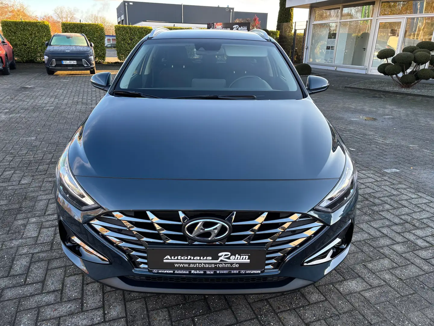 Hyundai i30 i30 Kombi 1.0 T-GDI Family+ Blau - 2