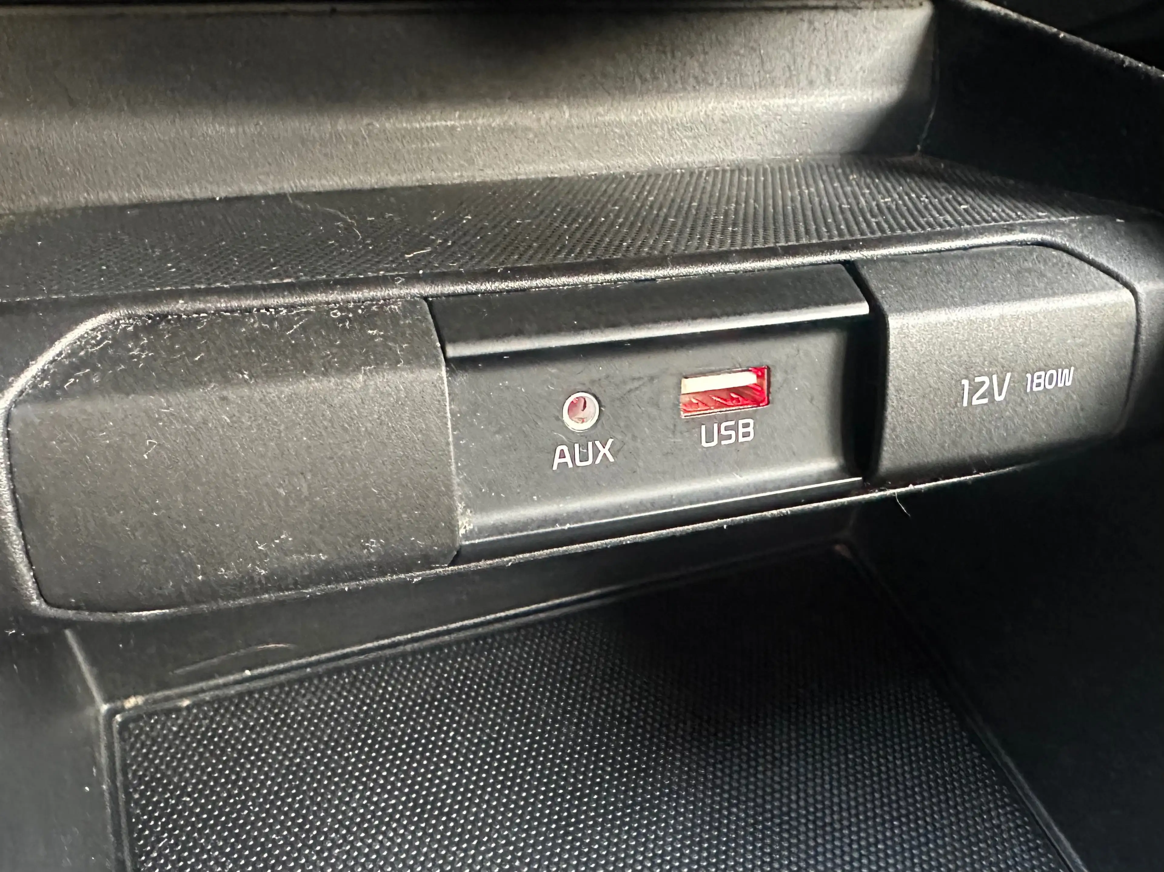 Kia Rio 1.2Essence 84CV/PK / Airco - Caméra 2018 — photo 12