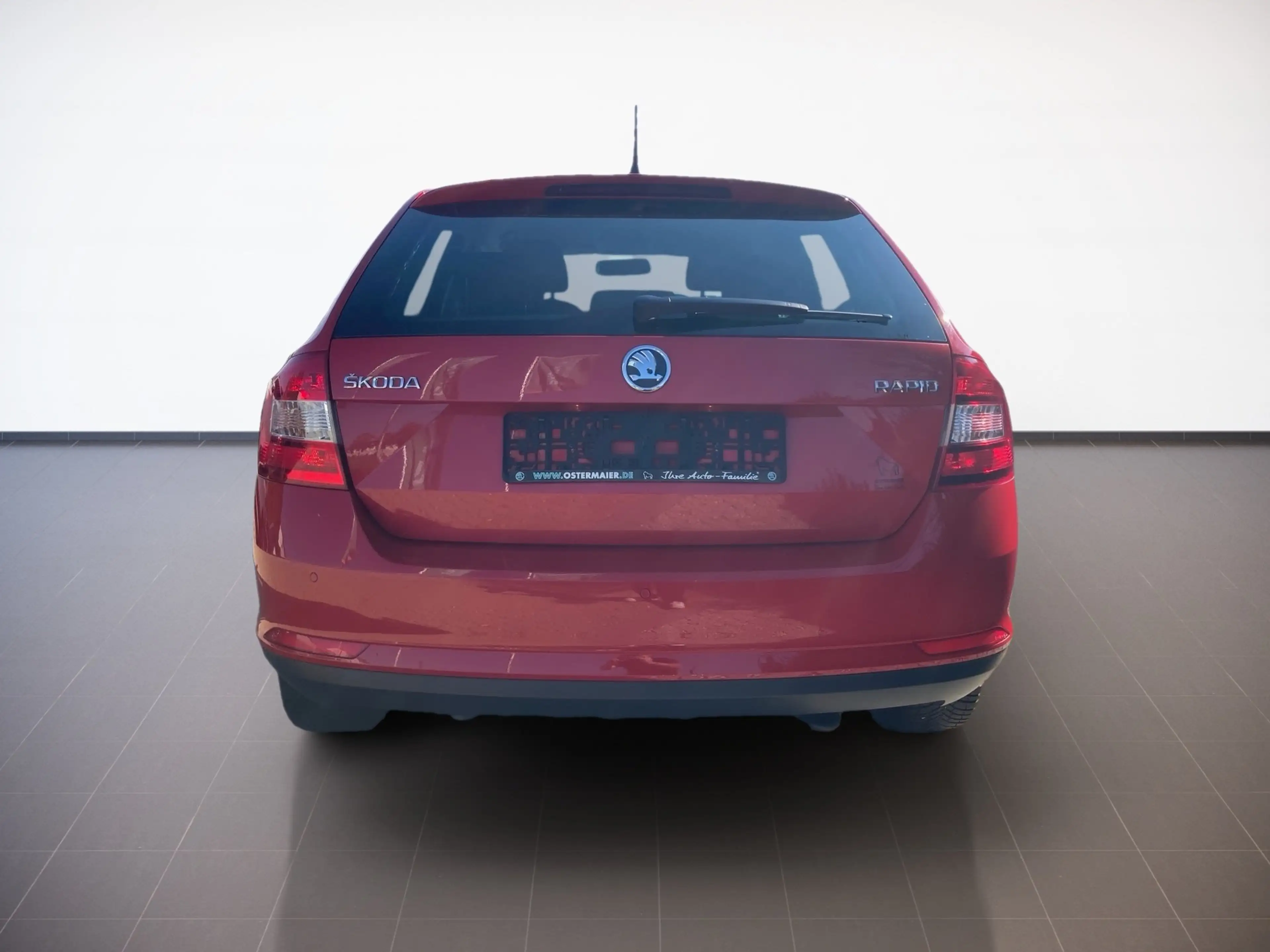 Skoda Rapid/Spaceback Rapid Spaceback Elegance 1.4L TSI NAVI.SIHZ.MuFu.P — photo 5