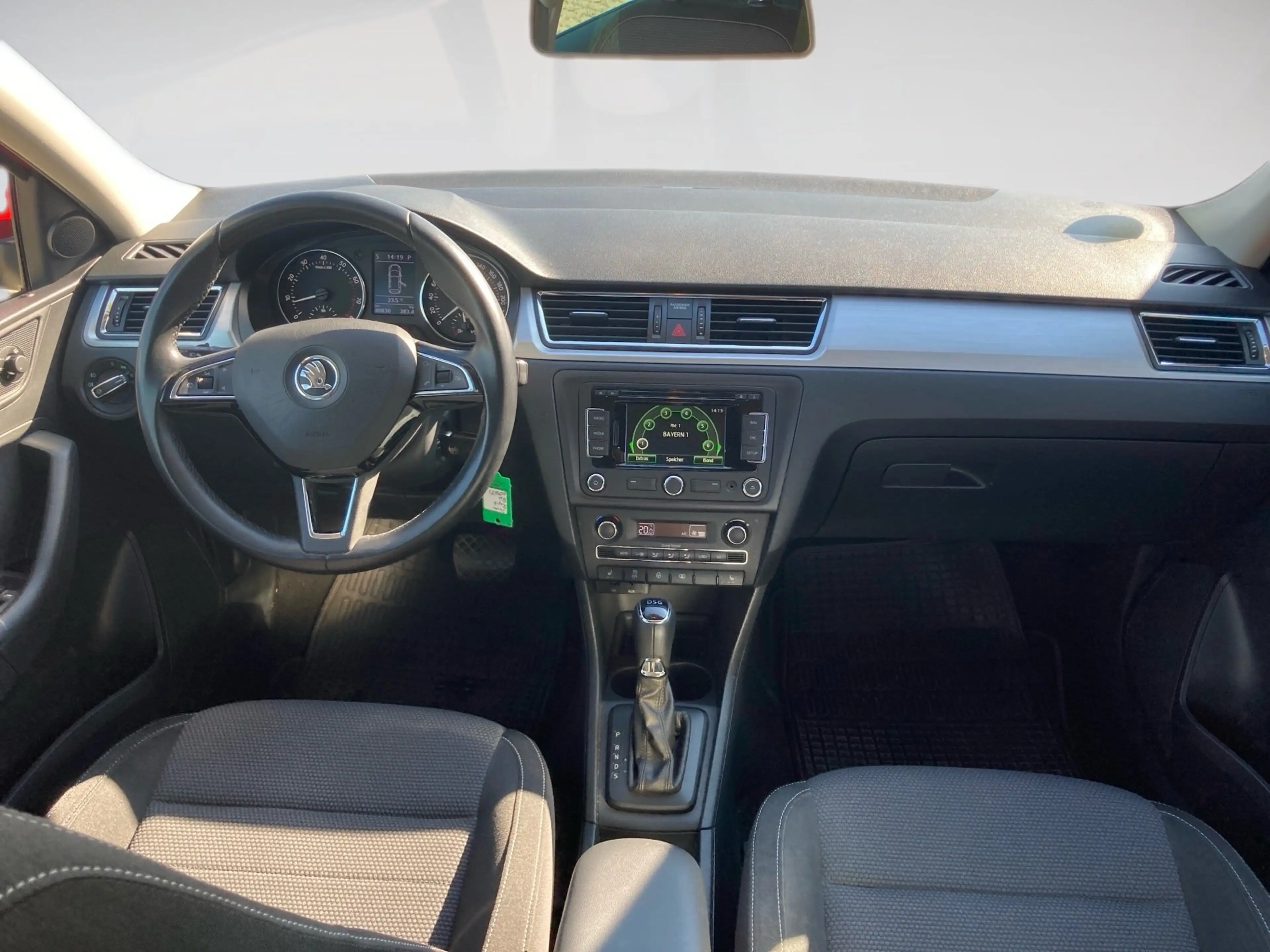 Skoda Rapid/Spaceback Rapid Spaceback Elegance 1.4L TSI NAVI.SIHZ.MuFu.P — photo 11
