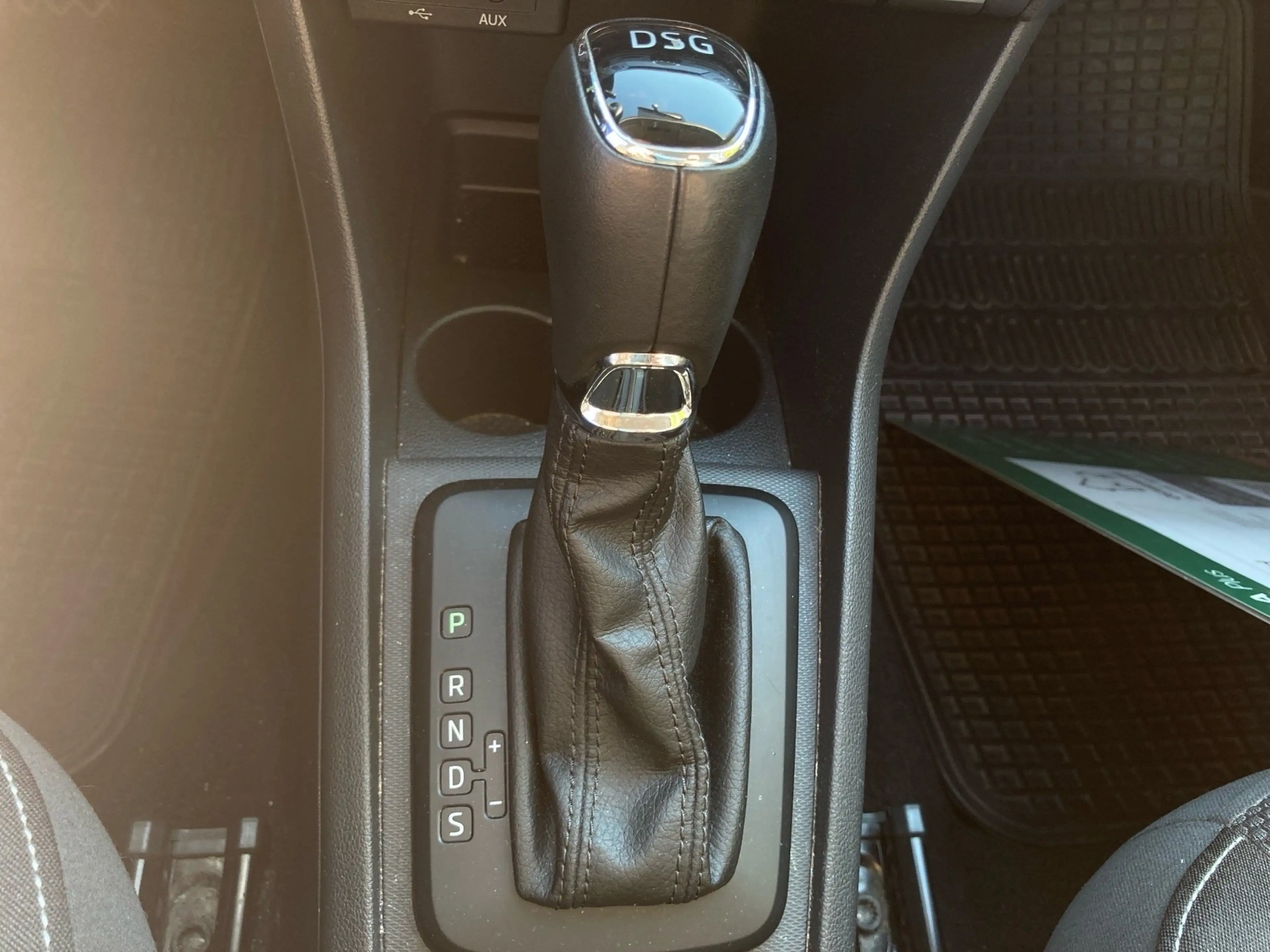 Skoda Rapid/Spaceback Rapid Spaceback Elegance 1.4L TSI NAVI.SIHZ.MuFu.P — photo 14