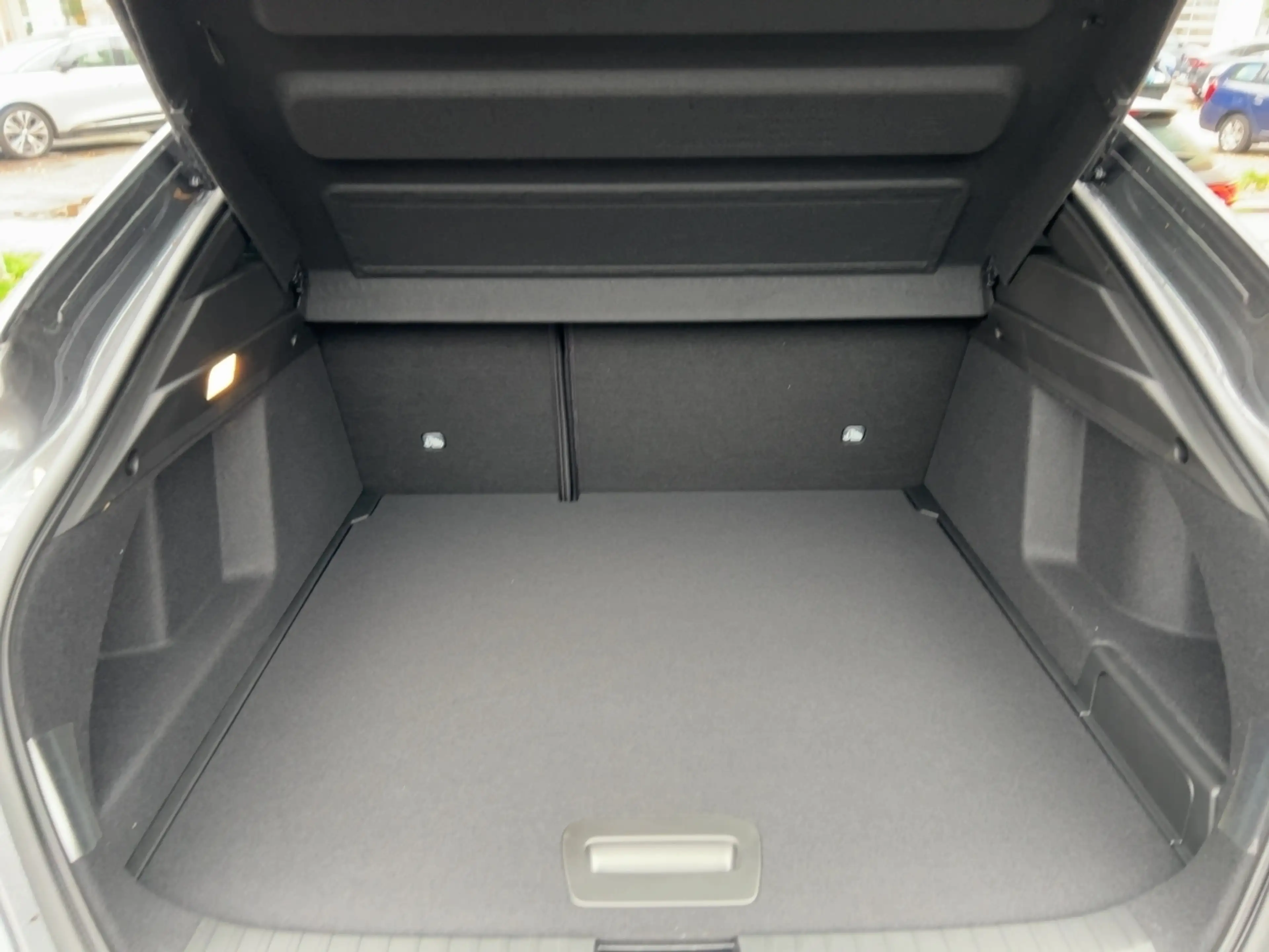 Renault Arkana Esprit Alpine Full-Hybrid 145/WINTER/CITY — photo 12