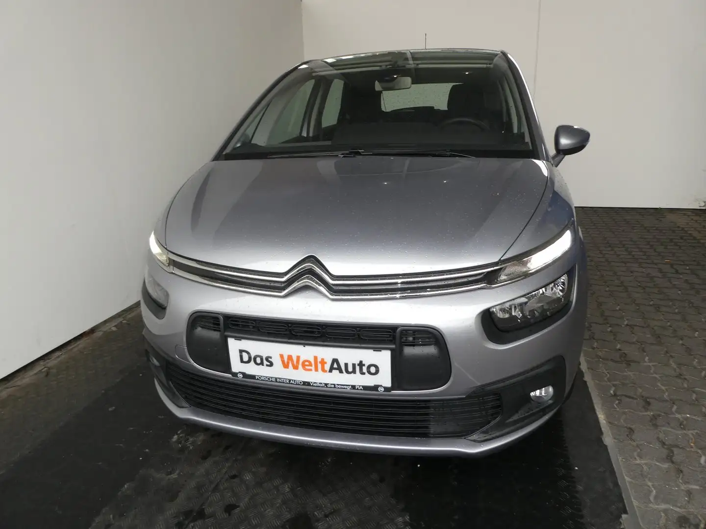 Citroen C4 Picasso PureTech 110 S&S Attraction Grau - 2