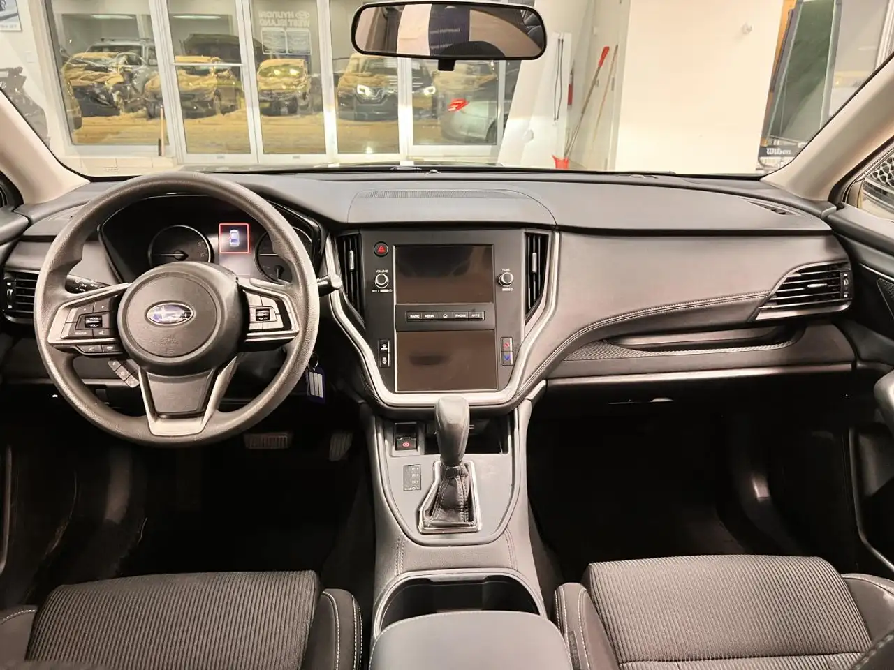 Subaru Legacy снимка Subaru Legacy