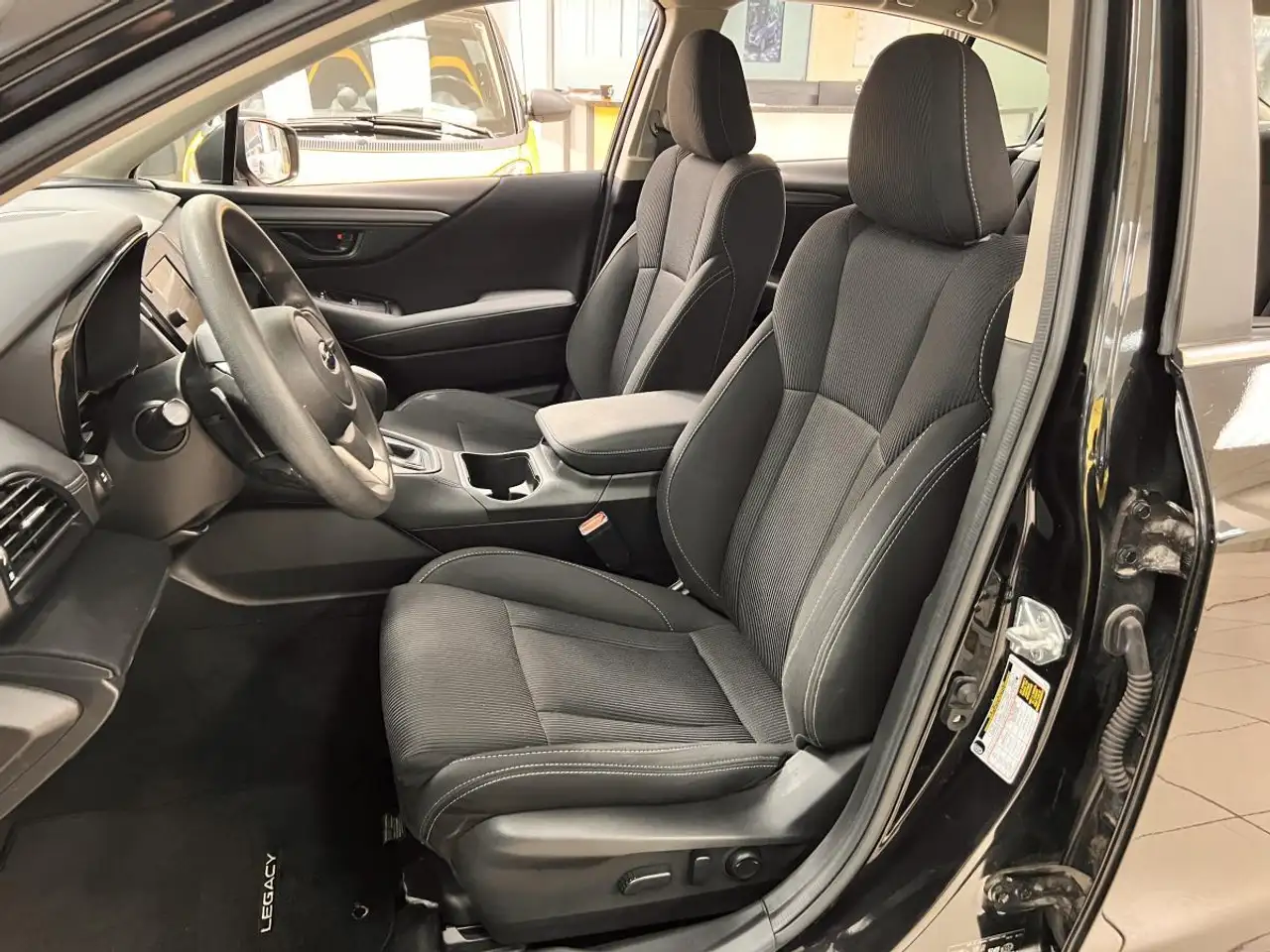 Subaru Legacy снимка Subaru Legacy