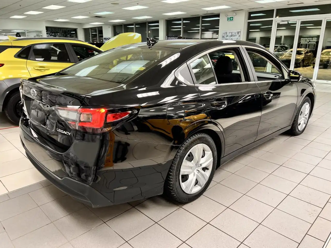Subaru Legacy снимка Subaru Legacy