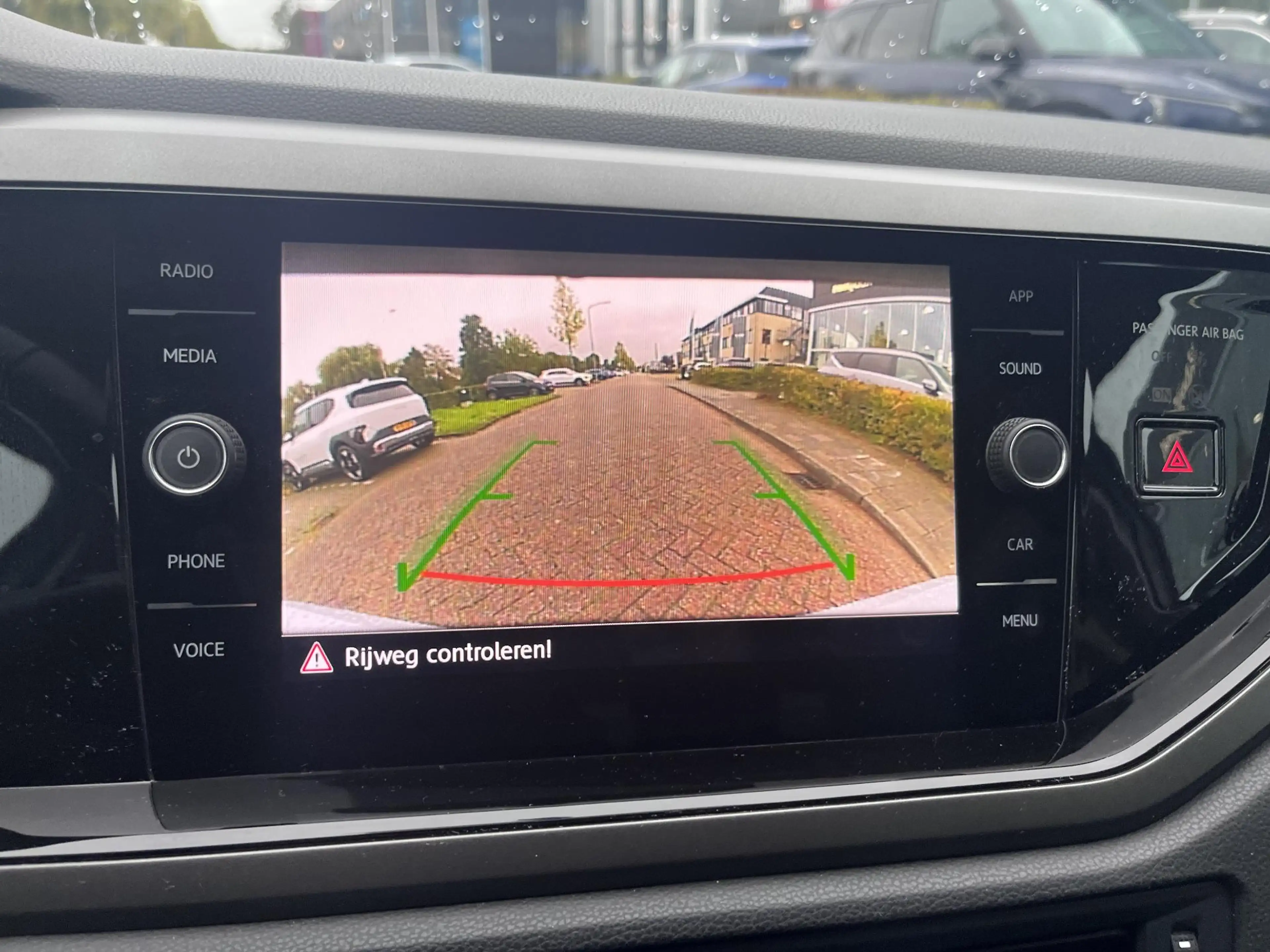 Volkswagen Polo 1.0 TSI Comfortline Lmv|Camera — photo 7