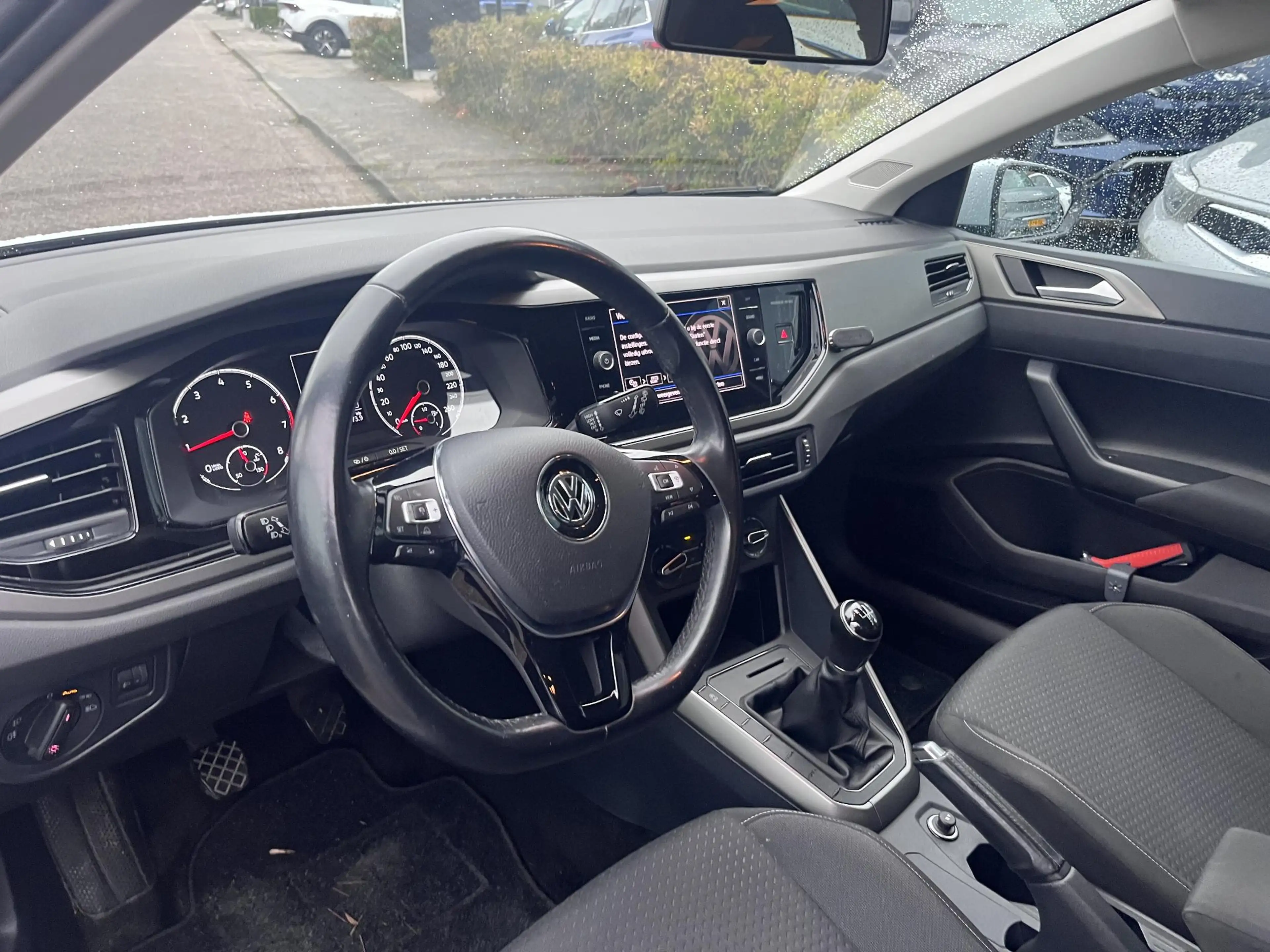 Volkswagen Polo 1.0 TSI Comfortline Lmv|Camera — photo 5