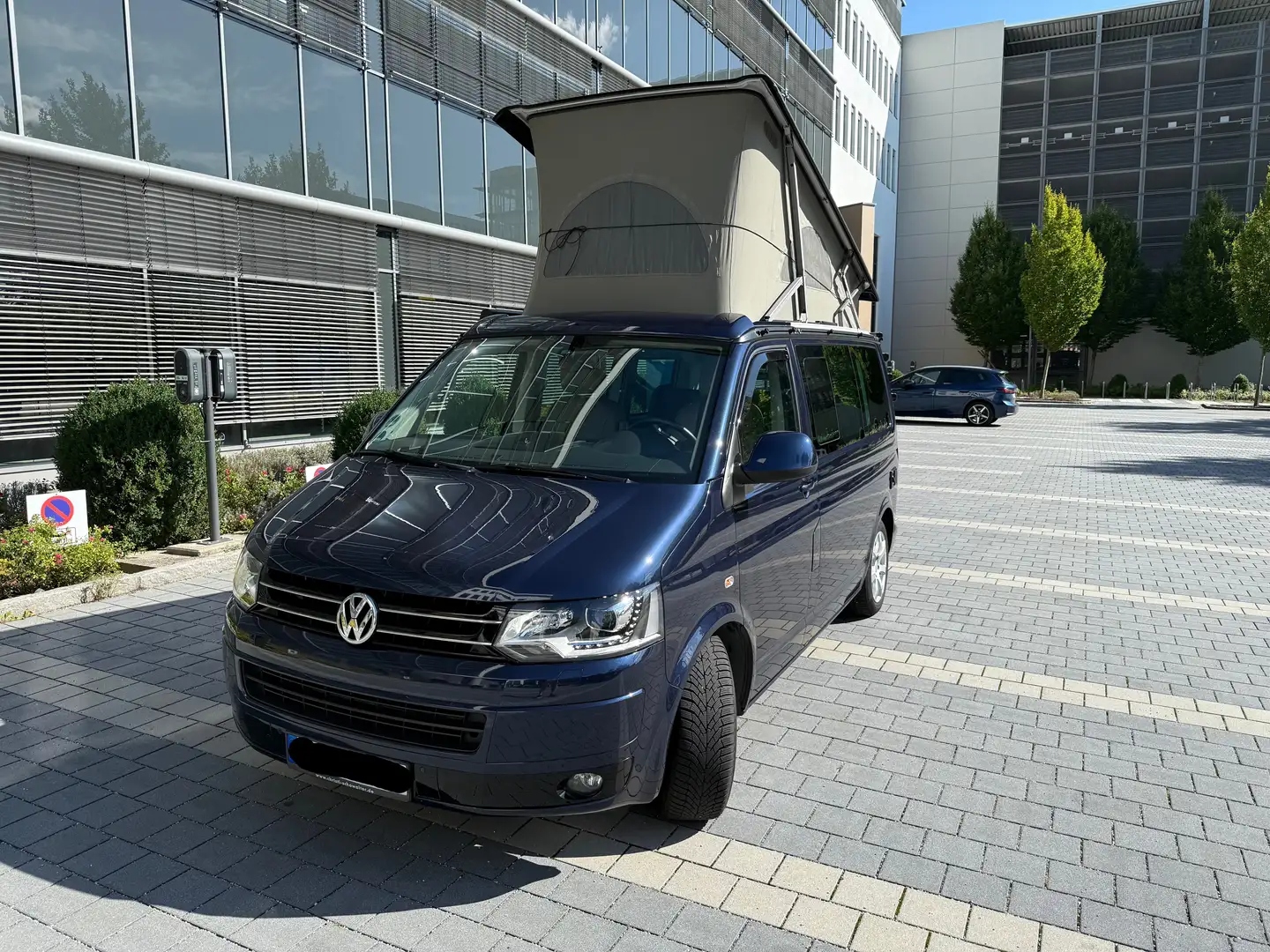 Volkswagen T5 California Generation VOLL*XENON*NAVI*STANDHEIZUNG*SOLAR*HERD Albastru - 1