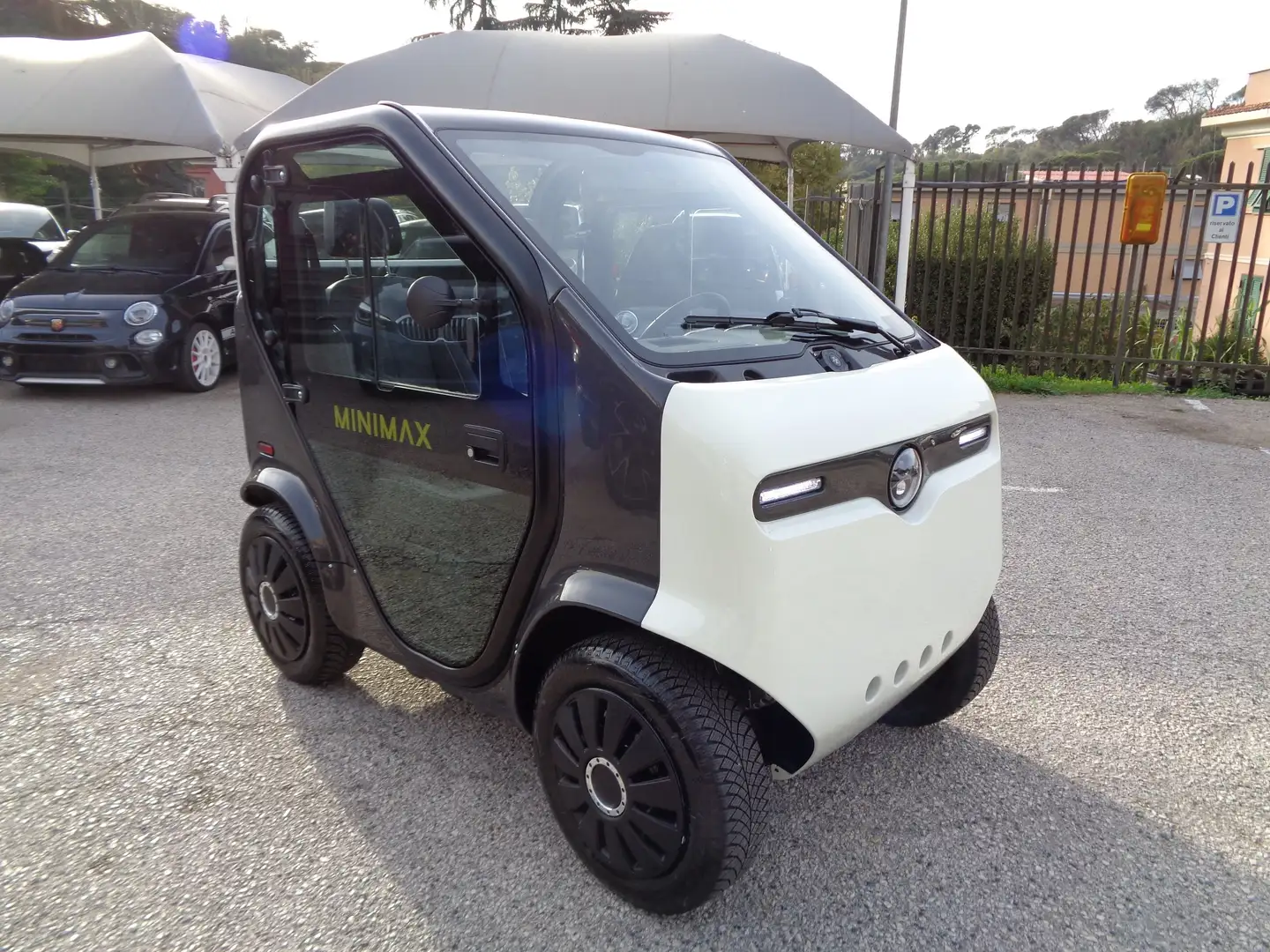 Tazzari EV MINIMAX L6 Gri - 2