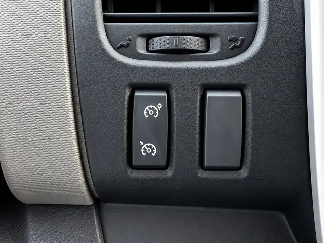 Renault Trafic view 15