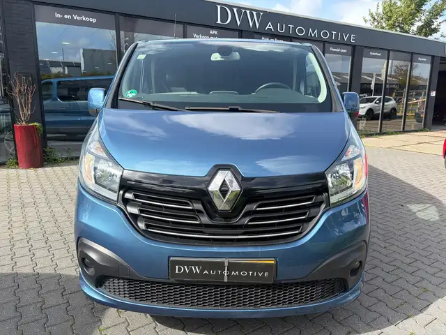 Renault Trafic view 6