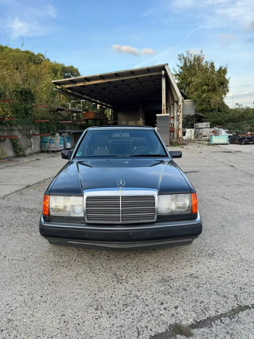 Mercedes-Benz E 220 W124 - 2