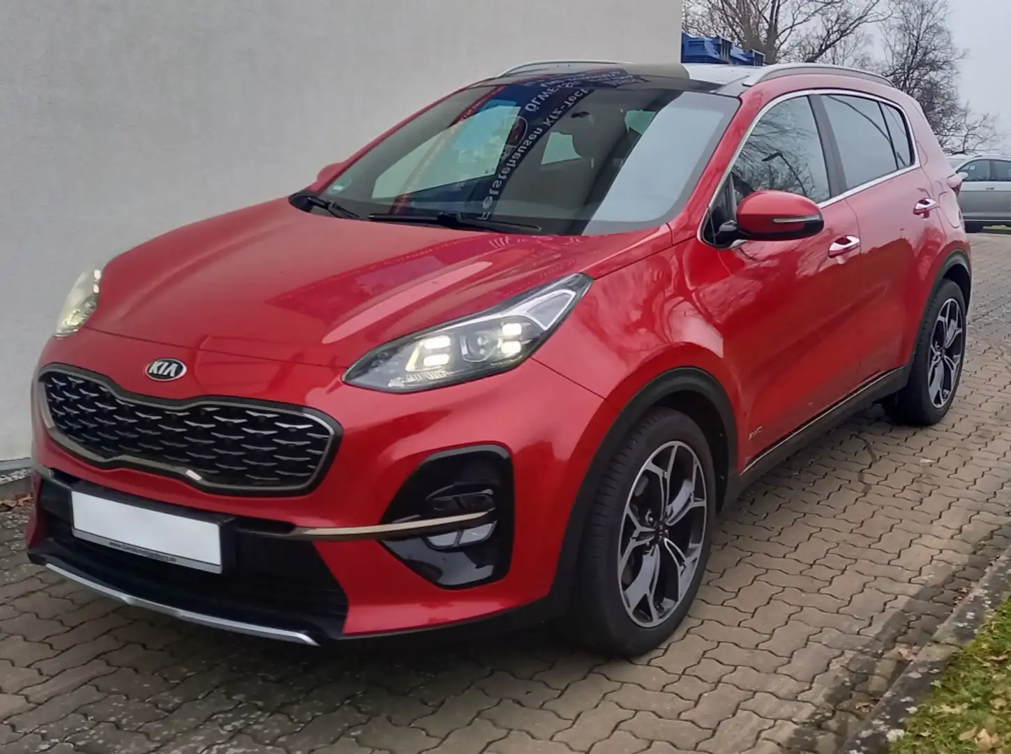 Kia Sportage 1.6 T 4WD DCT GT-Line LED Pano AHK Rosso - 1