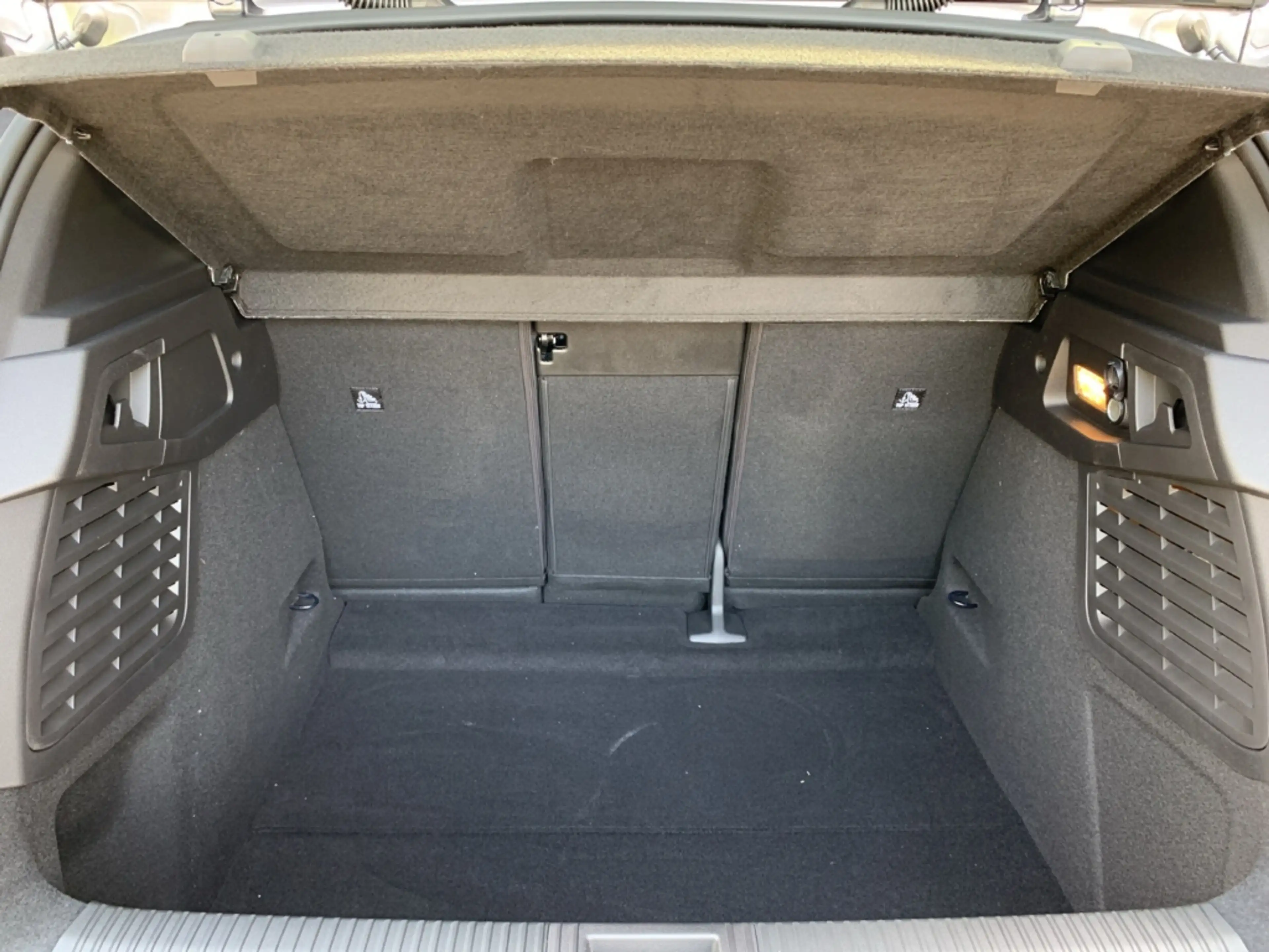 Renault Scenic TECHNO 220 LONG RANGE WA RMEPUMPE Techno WÄRMEPUMP — photo 12