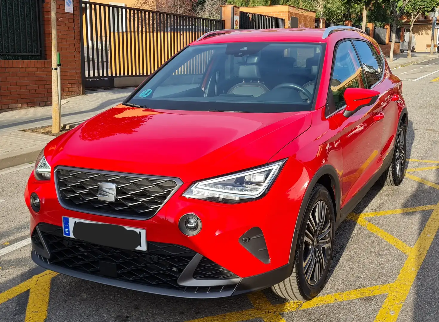 SEAT Arona 1.0 TSI 81KW 110CV FR PLUS XL RX Rojo - 1