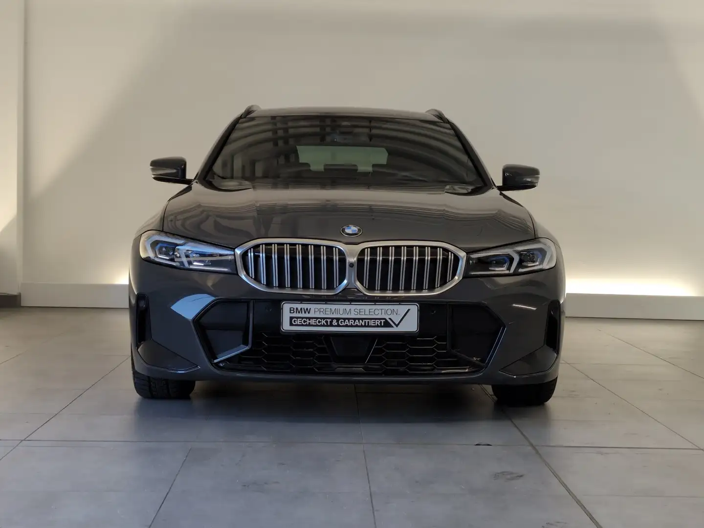 BMW 330 d xDrive Tour M Sport Navi/LED/KomfZg/HiHi/PA LED/ Grau - 2