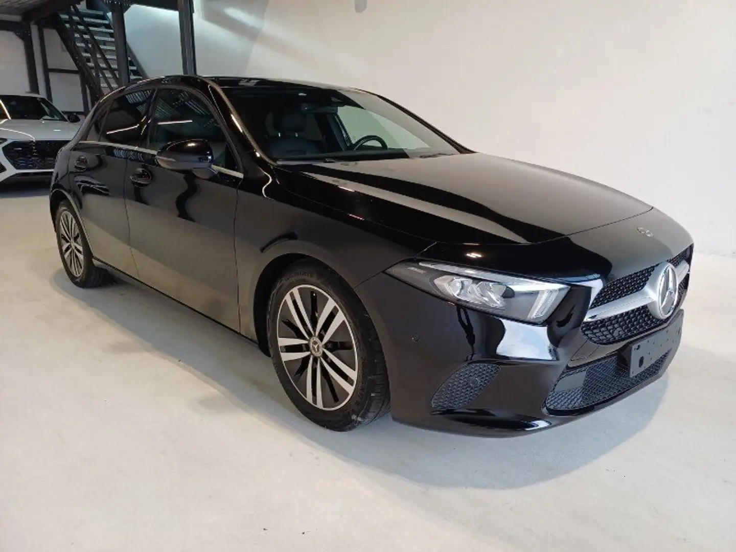 Mercedes-Benz A 180 A 180 d Automatic Executive Noir - 1