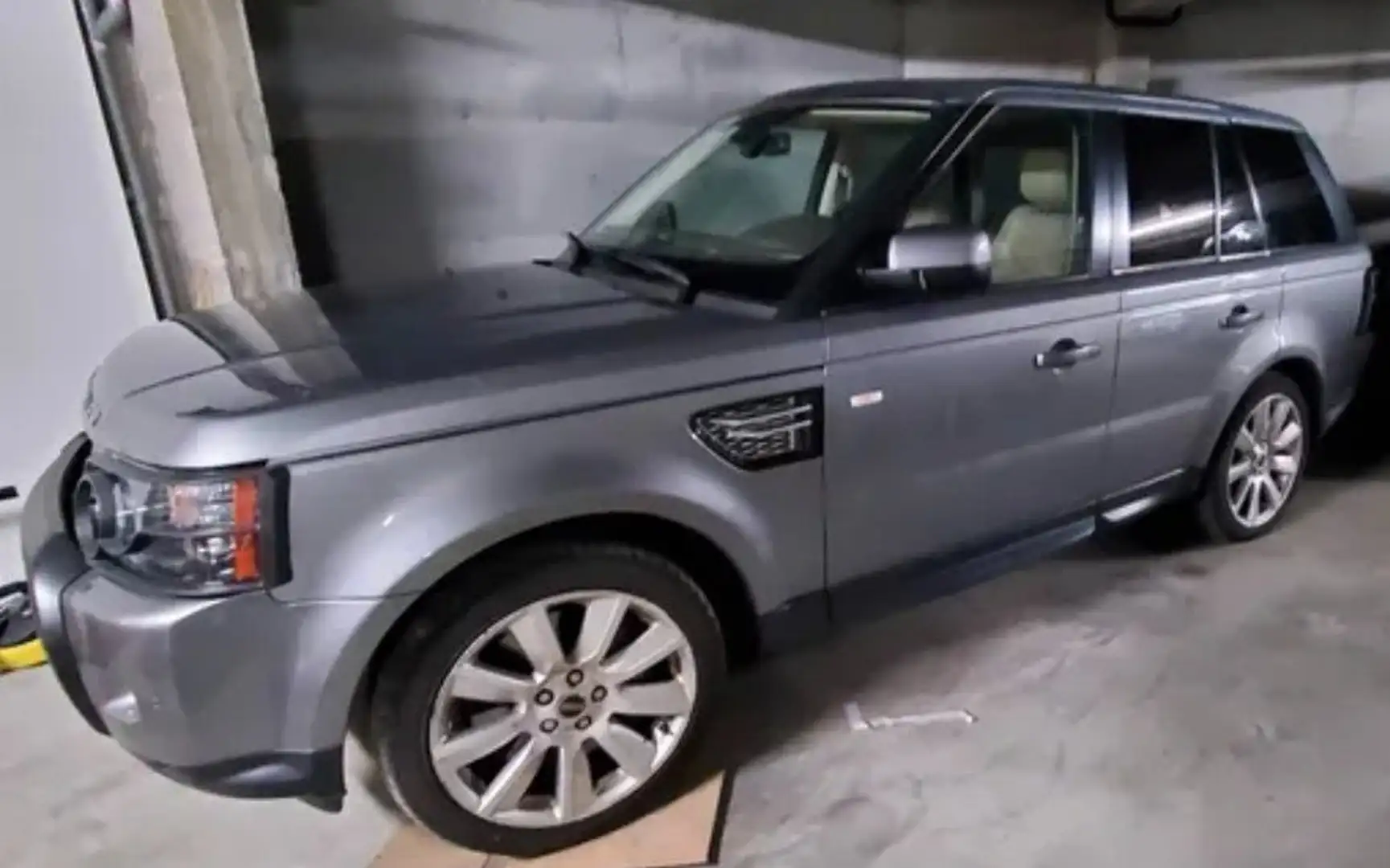Land Rover Range Rover Sport Range Rover Sport Mark VII V8 5.0L Supercharged A Gümüş rengi - 2