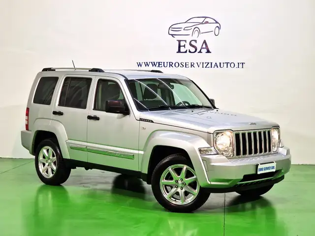 Jeep Cherokee Cherokee IV  2.8 crd Limited auto dpf
