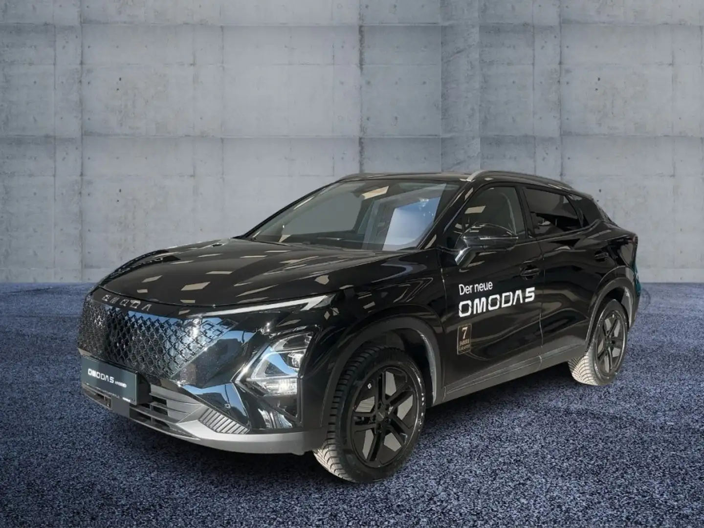 Omoda 5 Hybrid mit SHS Premium-Line Schwarz - 1