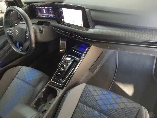 Volkswagen Golf view 14